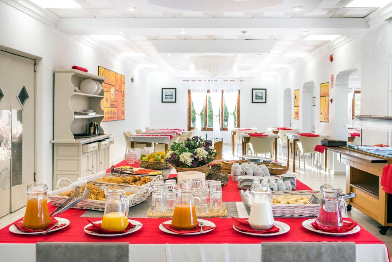 Hostal Santi Es Calo  Ngoại thất bức ảnh